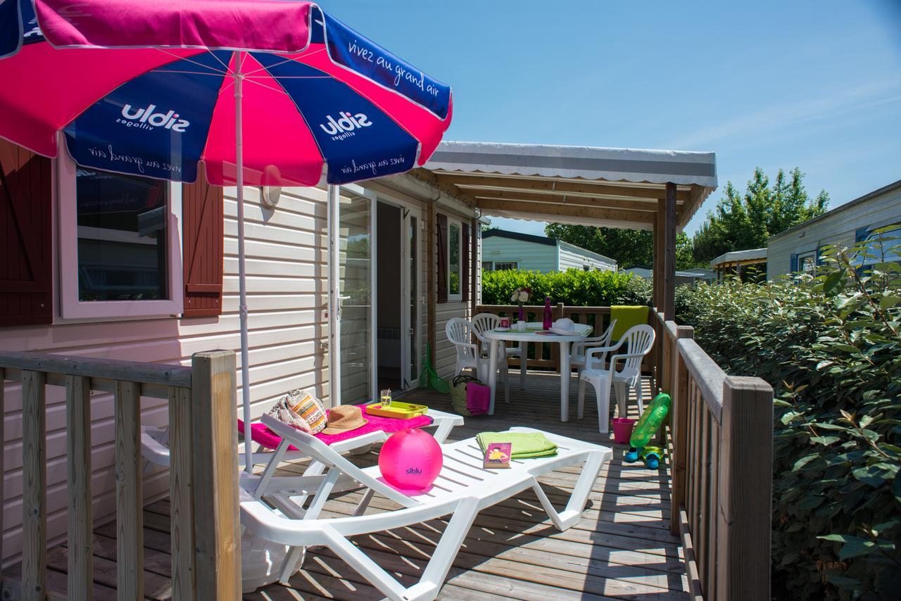 Camping Officiel Siblu Les Rives De Condrieu Bagian luar foto